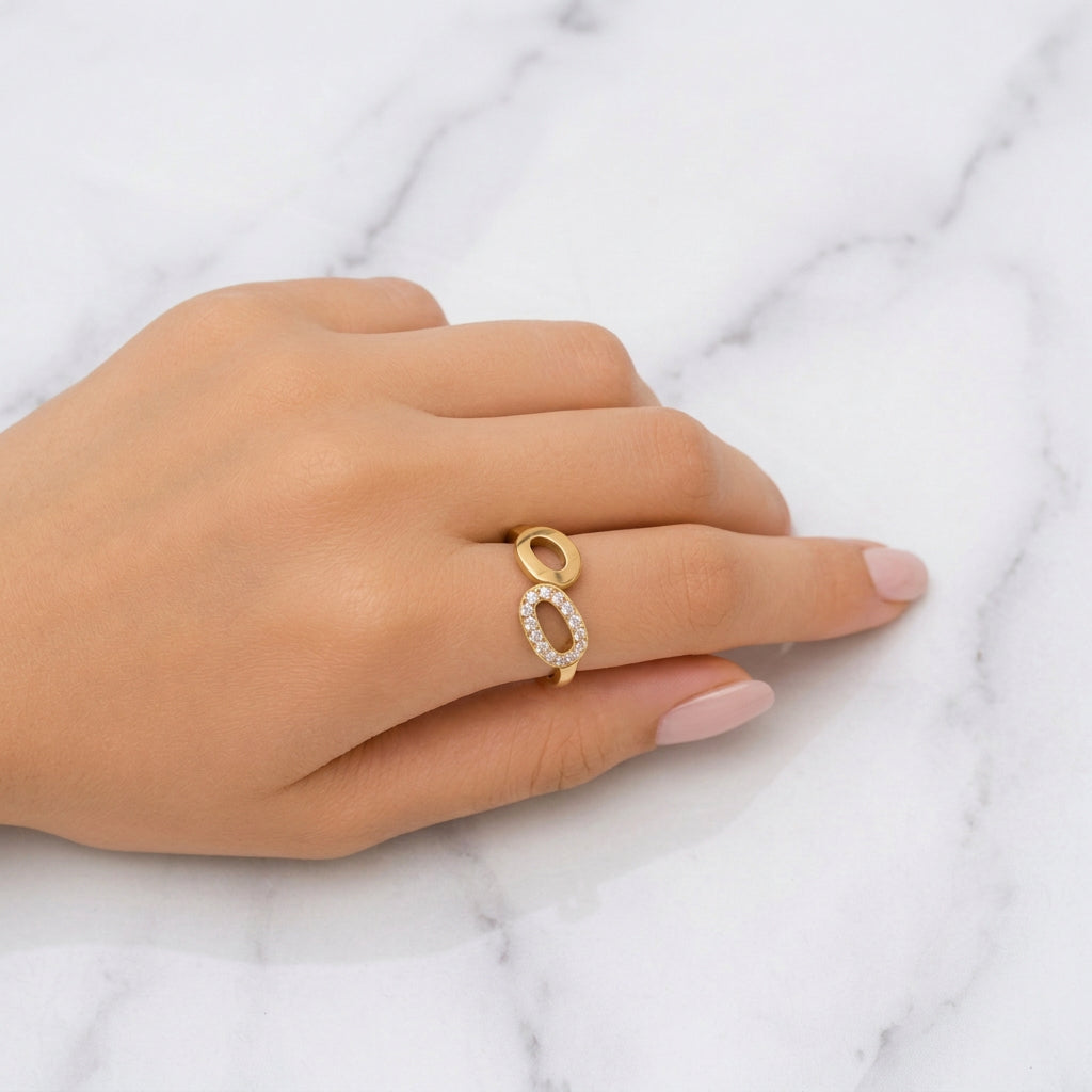 Oval Ring