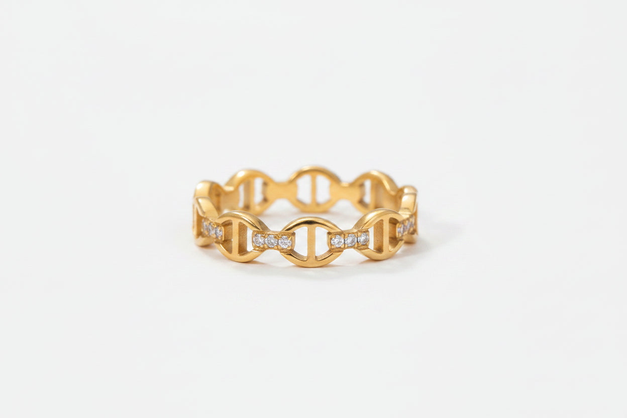 Loop Luxe Ring