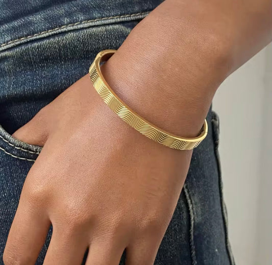 Molten Wave Bangle