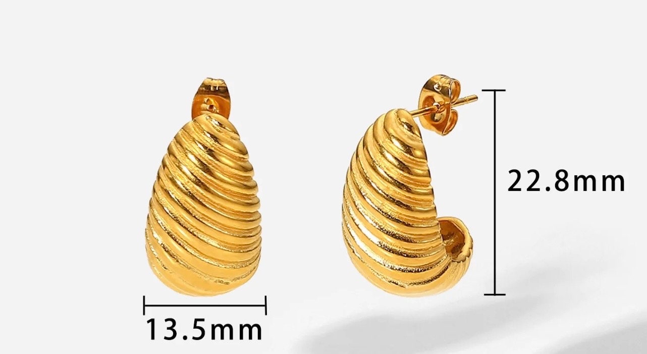 Croissant Earring Stud 18K Gold Plated Stainless Steel