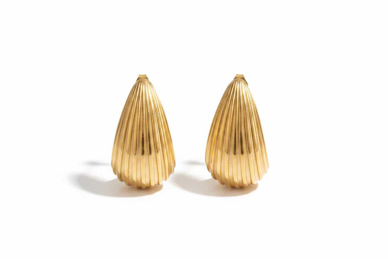 Soft Curve Earrings
