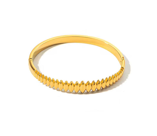 Edge Luxe Bangle