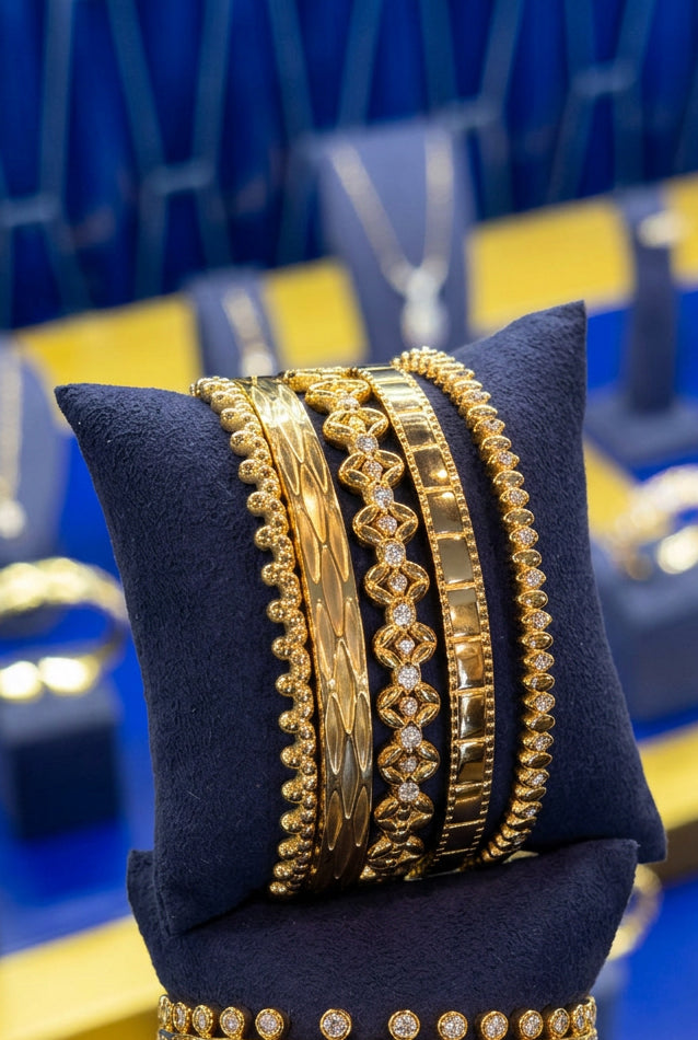 Thin Spike Bangle