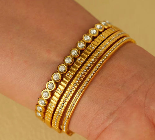Slim Bar Bangle