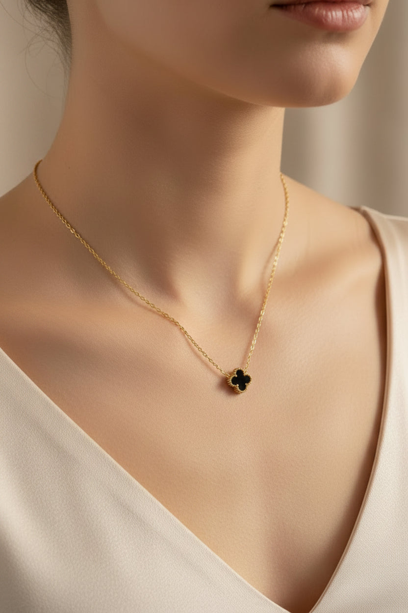 Mini Flower Necklace