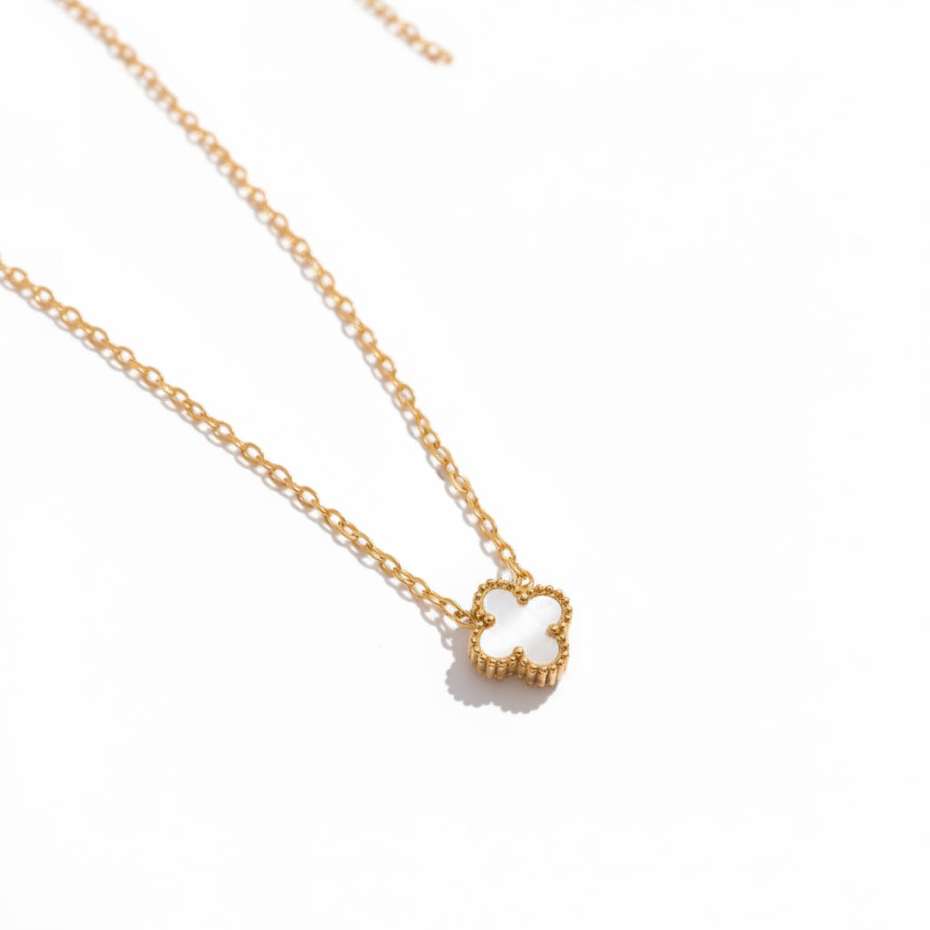 Mini Flower Necklace