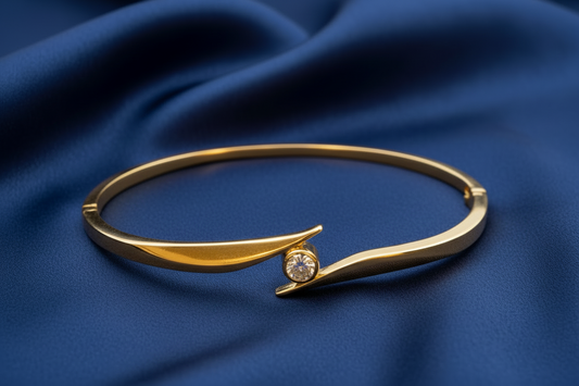 Solitaire Bangle