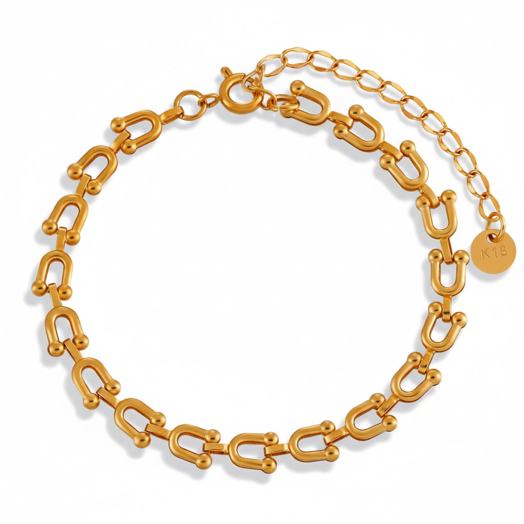 Horseshoe Link Bracelet Gold
