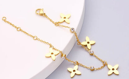 Lucky Clover Charm chain bracelet 18K Gold Plated Stainless Steel