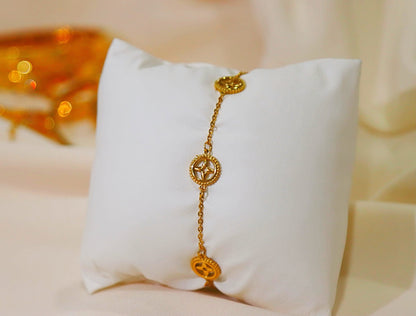 Coin Clover Chain bracelet , 18K Gold Plated Stainless Steel
