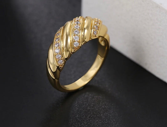 Twisted Croissant Ring, Cubic Zirconia, 18K Gold Plated, stainless steel
