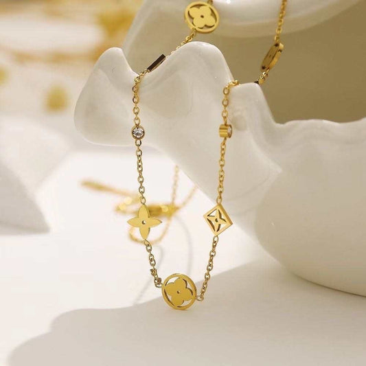 Clover-Stone Necklace 18K Gold Plated Stainless Steel