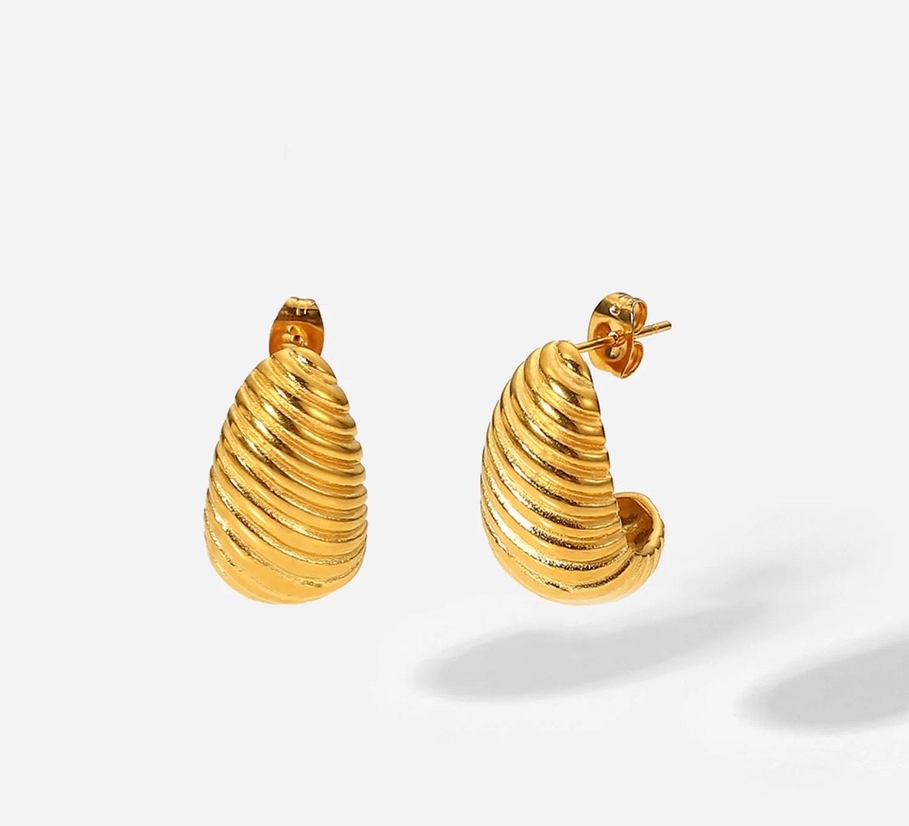 Croissant Earring Stud 18K Gold Plated Stainless Steel