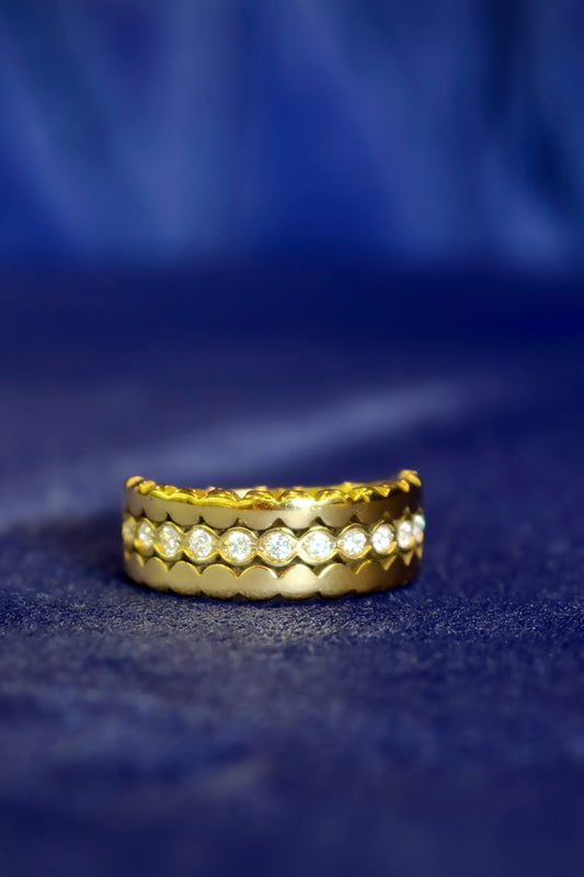 Midline Ring